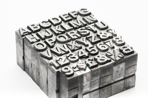 活版-ブロック文字英語のアルファベットと数字