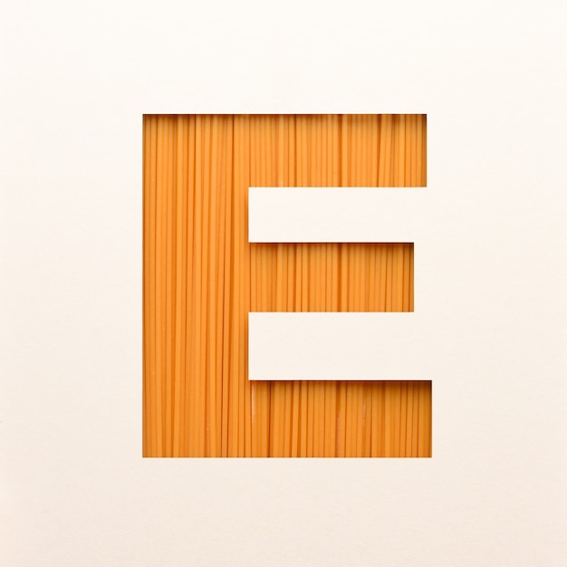 Foto lettertypeontwerp, abstract alfabet lettertype met houtstructuur, realistische houten typografie - e.