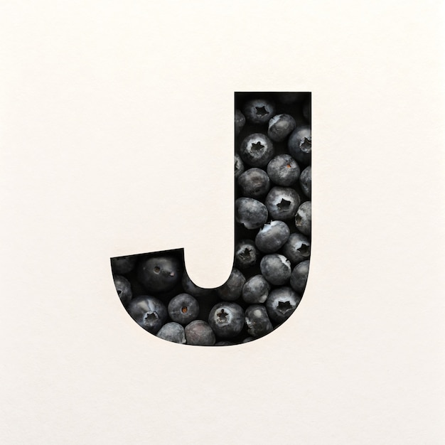 Lettertypeontwerp, Abstract alfabetlettertype met bosbessen, realistische fruittypografie - J.