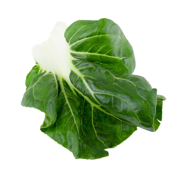 Photo lettuce leaves isolated on a white background