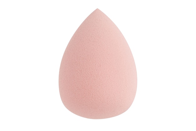 Licht nude roze make-up spons op een witte achtergrond beauty blender