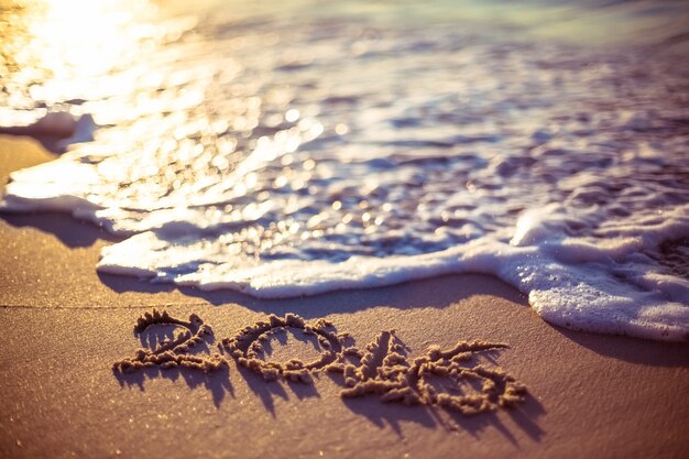 Liefde geschreven op het strand