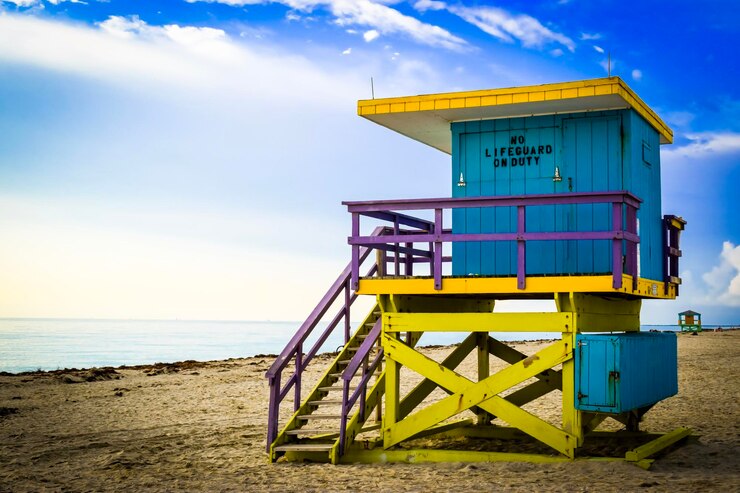 Foto lifeguard hut op het strand