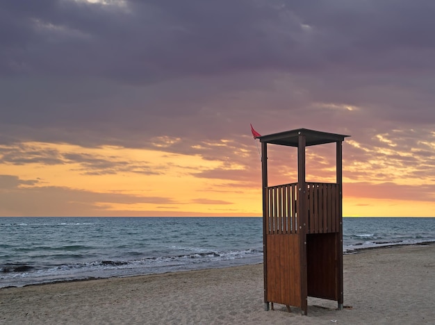 Lifeguard tower by Platamona foreshore at dusk