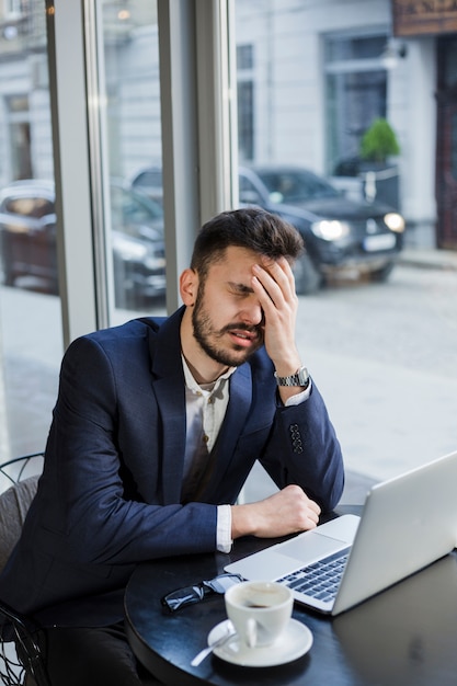 Foto stile di vita di un uomo d'affari