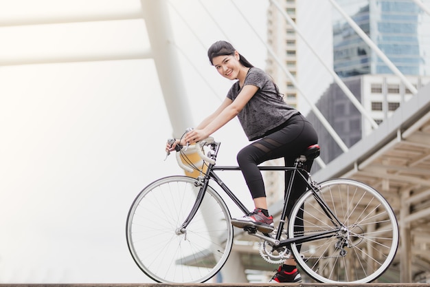 Foto stile di vita sportivo donna