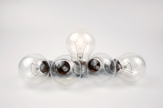 Light bulbs with bright light, concepts for creativity.