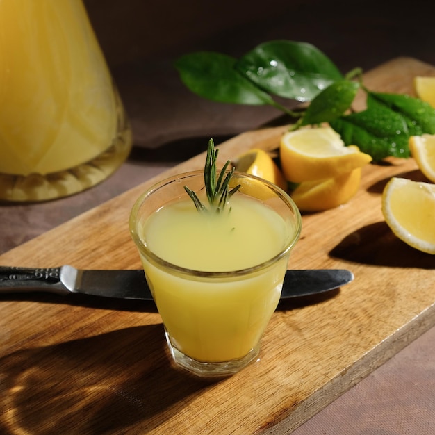 Limoncello Italiaanse alcoholische citroendrank