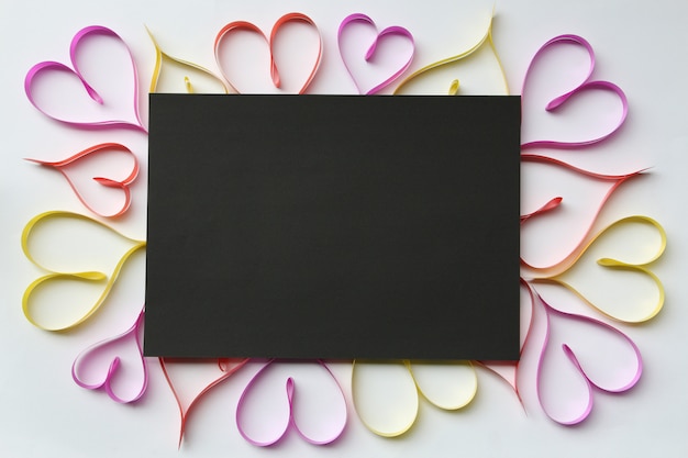 Foto linten gevormd als harten valentijnsdag.
