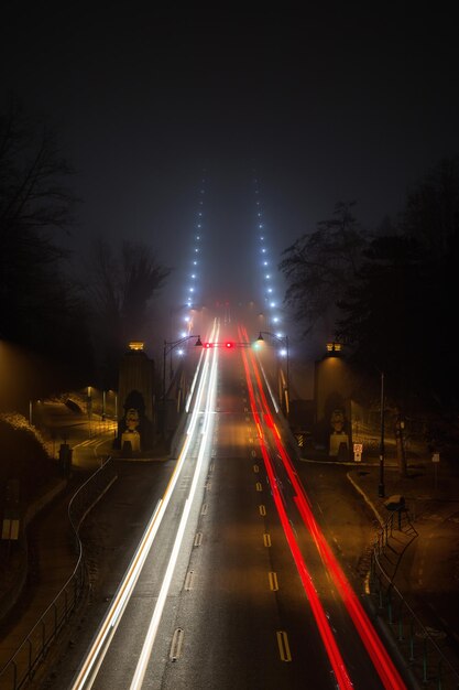 夜のライオンズゲート橋