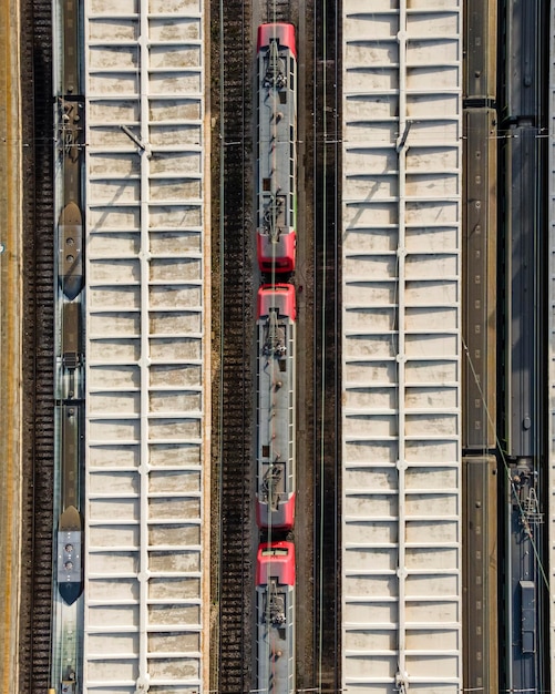写真 リスボン - 2021年3月28日 サンタ・アポロニア駅の空中写真