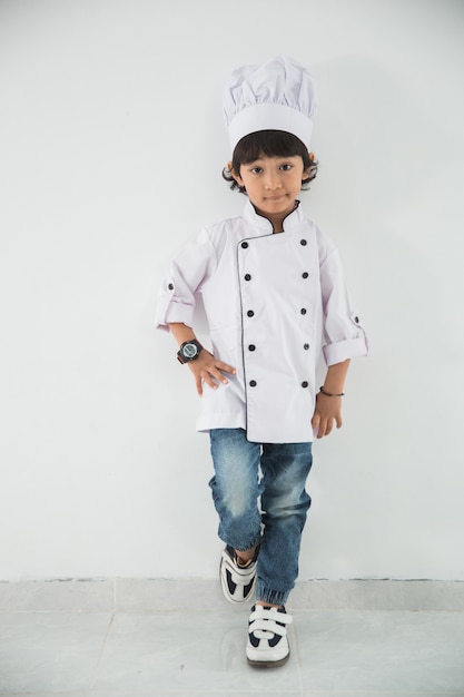 요리사 인 척하는 작은 아이 직업 유니폼