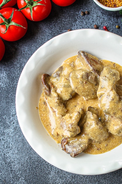 liver cream stew, creamy sauce