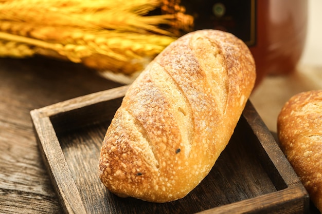 빵 한 덩어리 빈티지 빵 사진 원본 생밀 빵