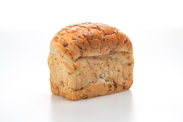 白い背景で隔離のパン一斤