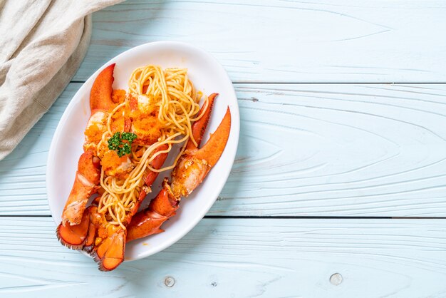 lobster spaghetti with shrimp egg