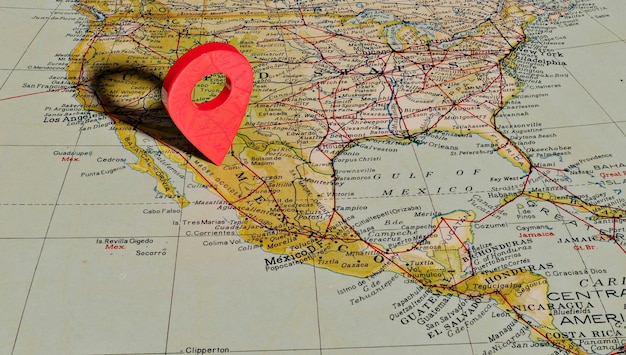 Location pin over the map of united states of america