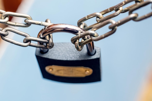 The lock connects the two parts of the chain