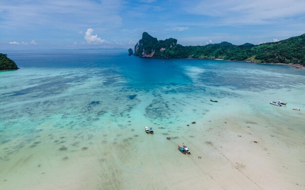 Loh dalum beach koh phi phi don in the morning koh phi phi\
island thailand