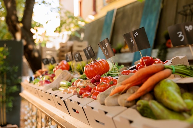 Lokale producten op de marktstand van de boeren