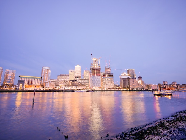 Londen kantoorgebouw wolkenkrabber, werken & vergaderen