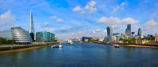 Municipio di tramonto dell'orizzonte di londra su tamigi