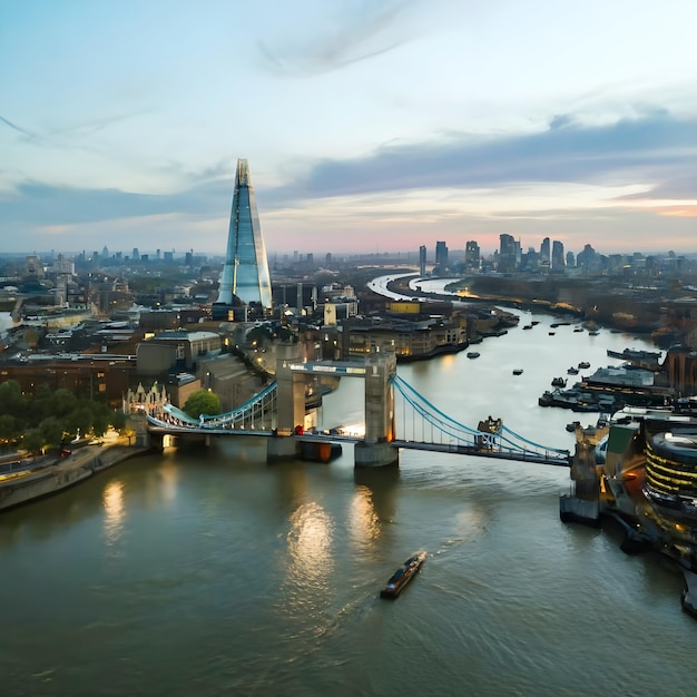 London Tower Bridge gefotografeerd vanuit een alternatief gezichtspunt