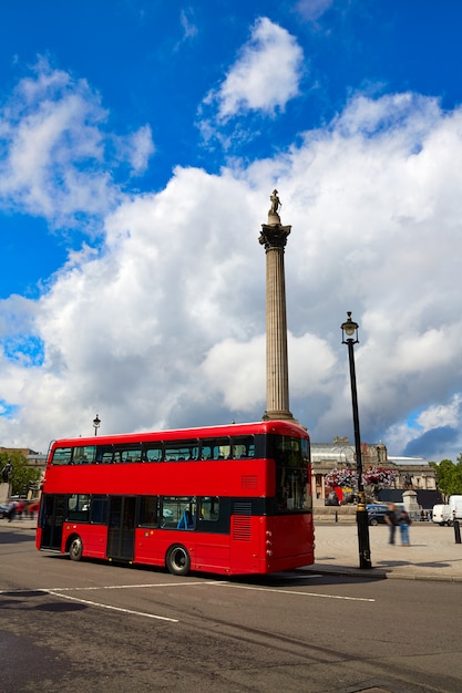 イギリスのロンドントラファルガー広場