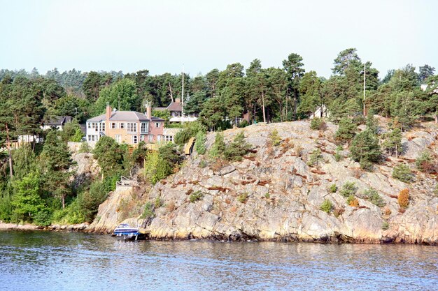 Одинокий остров шведского архипелага