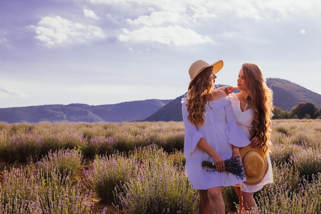 Longlasting and strong friendship between two women