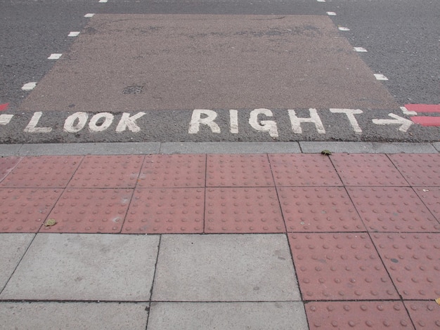 Look Right sign