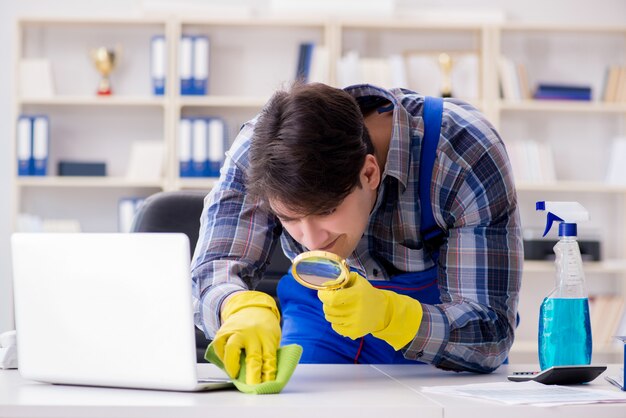 Looking for dust with magnifying glass