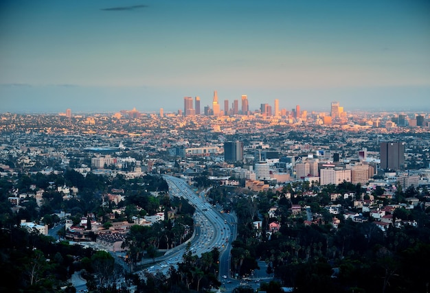 Los Angeles met stedelijke gebouwen