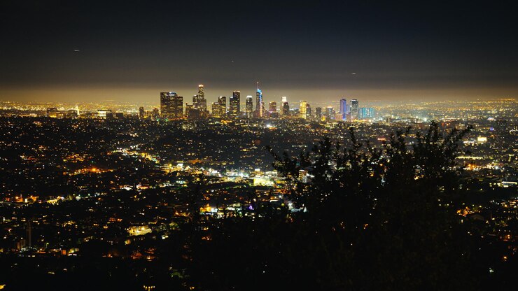 Photo los angeles skyline at night - view from griffith observatory