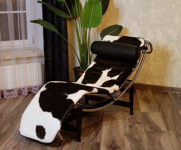 사진 현대적인 객실의 세련된 인테리어에 라운지 의자