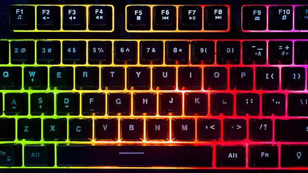 Любовь к RGB механической клавиатуре фототехнологии