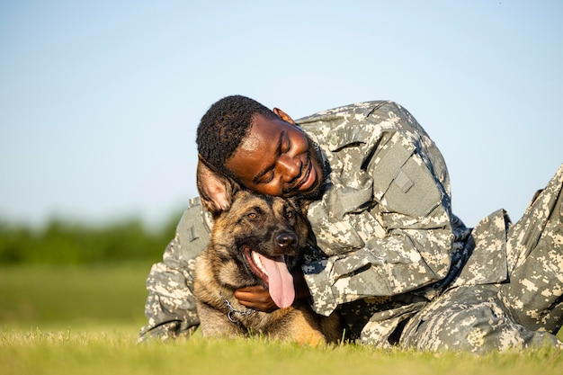 Love between soldier and military dog