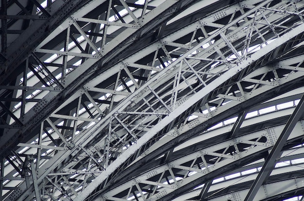 Photo low angle view of bridge