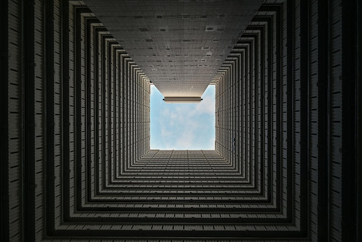 Photo low angle view of building against sky