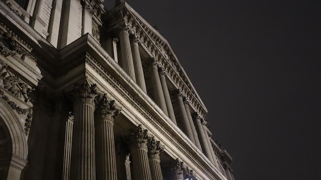 Photo low angle view of building