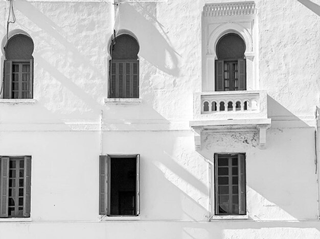 Photo low angle view of building