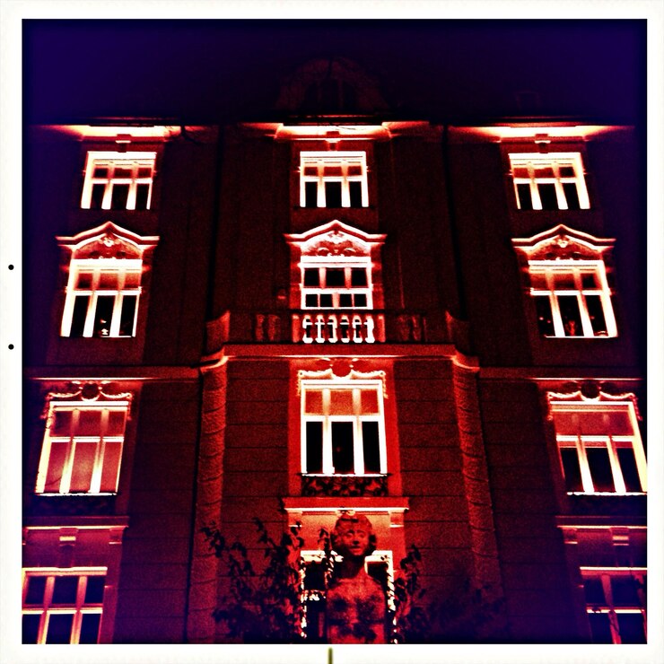 Photo low angle view of building