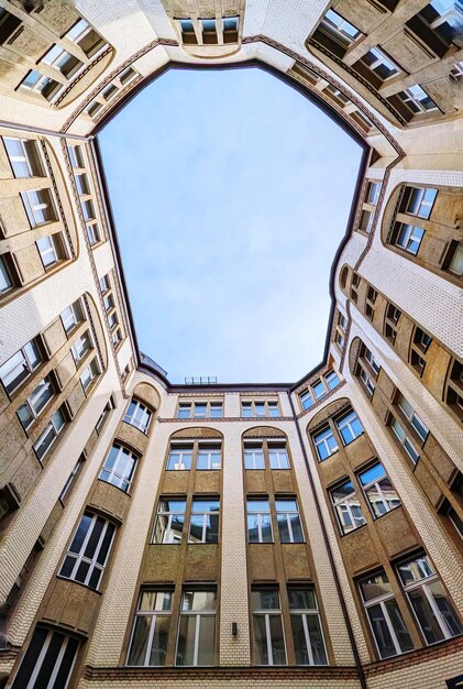 Foto vista a basso angolo del soffitto