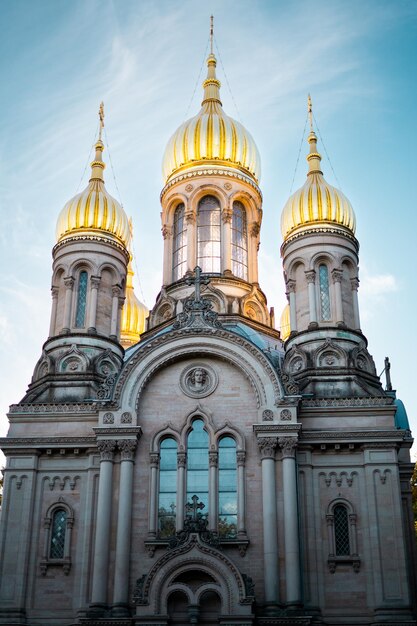 Photo low angle view of church