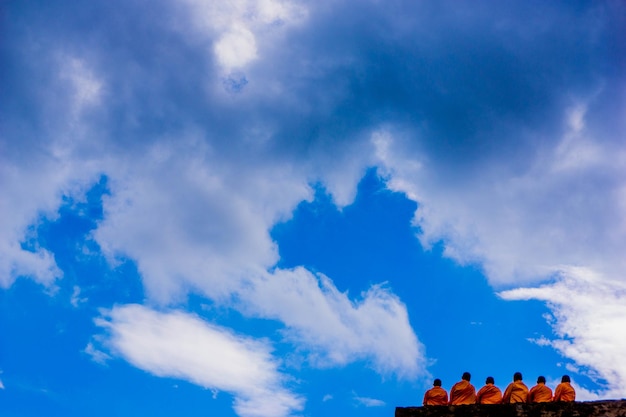 Photo low angle view of cloudy sky