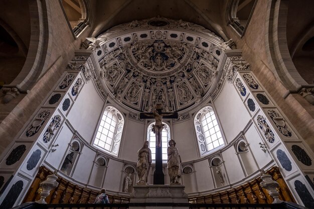 Photo low angle view of dome of building