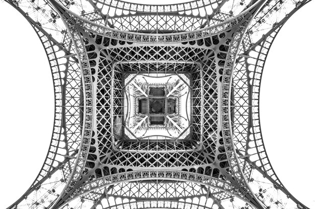 Photo low angle view of eiffel tower