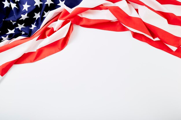 Photo low angle view of flag against white background