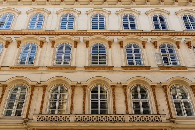 Foto vista ad angolo basso dell'edificio storico