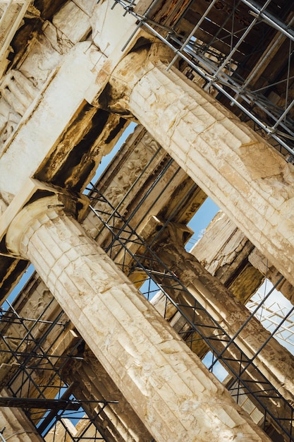 Foto vista dall'angolo basso dell'edificio storico